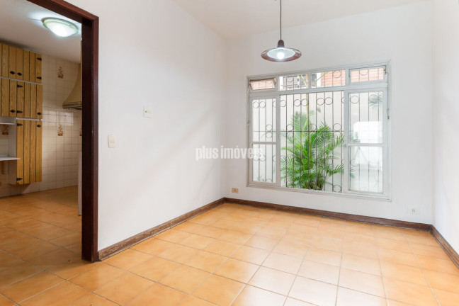 Imagem Casa com 5 Quartos à Venda, 257 m² em Morumbi - São Paulo Imagem Casa com 5 Quartos à Venda, 257 m² em Morumbi - São Paulo