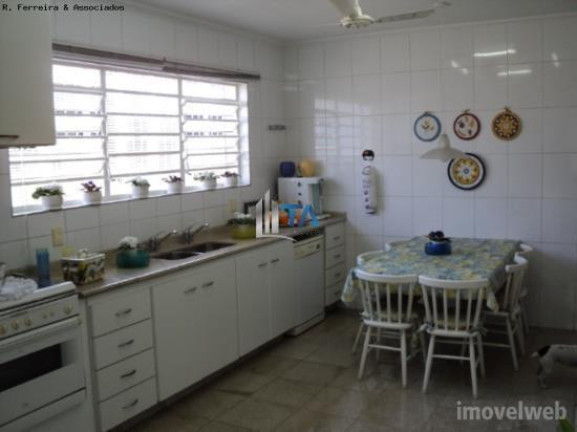 Imagem Casa com 4 Quartos à Venda, 281 m² em Parque São Quirino - Campinas