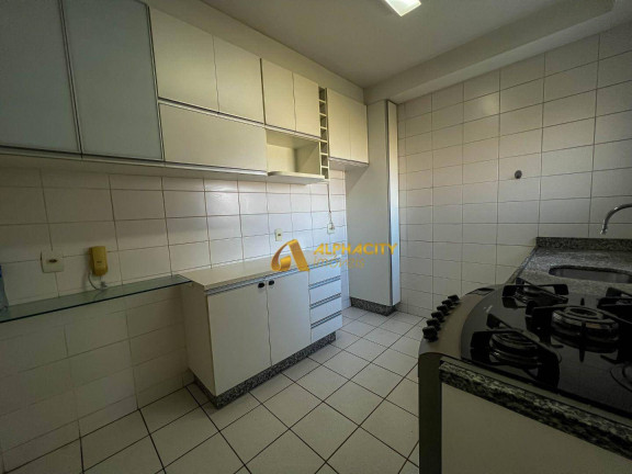 Imagem Apartamento com 3 Quartos à Venda, 105 m² em Jardim Tupanci - Barueri