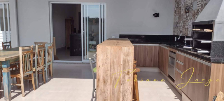 Imagem Casa de Condomínio com 3 Quartos à Venda, 200 m² em Swiss Park - Campinas Imagem Casa de Condomínio com 3 Quartos à Venda, 200 m² em Swiss Park - Campinas