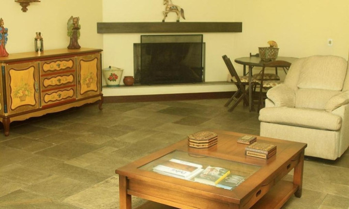 Imagem Casa com 4 Quartos à Venda, 1.000 m² em Vila Santo Antônio - Cotia Imagem Casa com 4 Quartos à Venda, 1.000 m² em Vila Santo Antônio - Cotia
