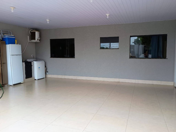 Imagem Casa com 2 Quartos à Venda, 281 m² em Residencial Araucárias - Arapongas Imagem Casa com 2 Quartos à Venda, 281 m² em Residencial Araucárias - Arapongas