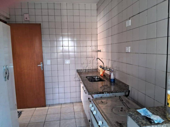 Imagem Apartamento com 3 Quartos à Venda, 74 m² em Centro - Londrina