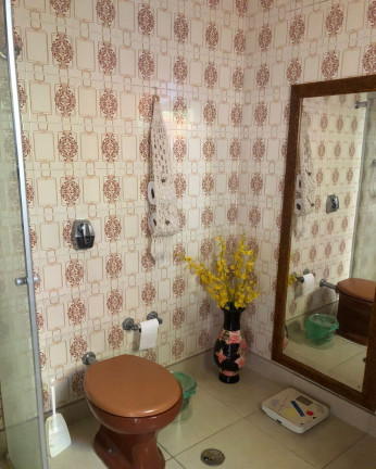 Imagem Sobrado com 3 Quartos à Venda, 282 m² em Cresciúma - Caieiras
