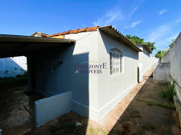 Imagem Casa com 3 Quartos à Venda, 152 m² em Jardim Jacy - Campo Grande