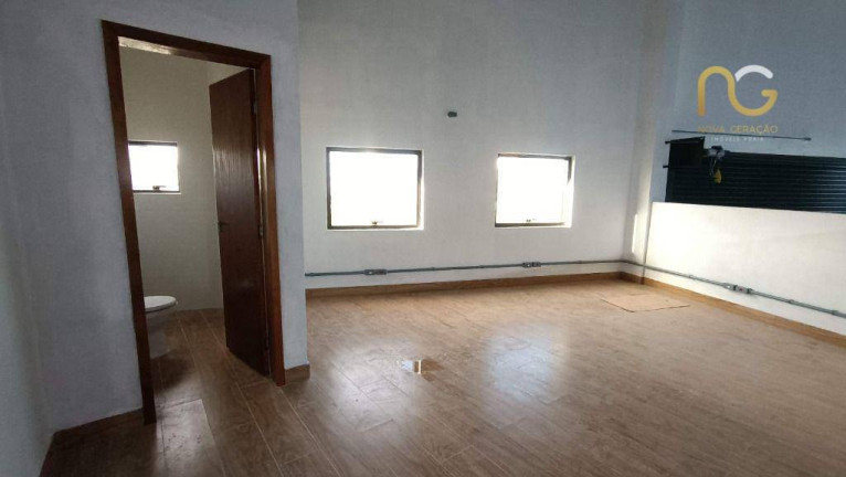 Imagem Galpão à Venda, 240 m² em Cidade Das Crianças - Praia Grande Imagem Galpão à Venda, 240 m² em Cidade Das Crianças - Praia Grande