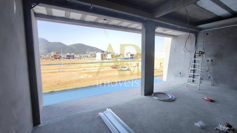 Casa com 3 Quartos à Venda, 216 m² em Deltaville - Biguaçu