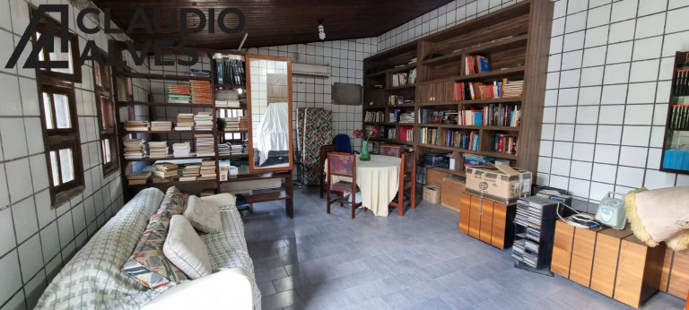 Imagem Casa com 4 Quartos à Venda, 200 m² em Muchila - Feira De Santana Imagem Casa com 4 Quartos à Venda, 200 m² em Muchila - Feira De Santana