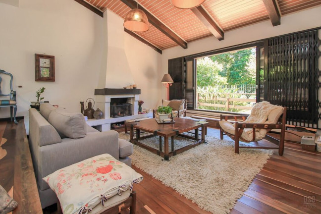 Imagem Casa com 3 Quartos à Venda, 246 m² em Ipanema - Porto Alegre