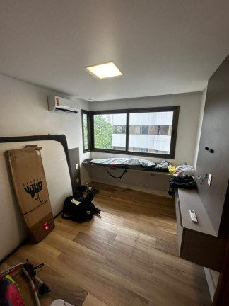 Imagem Apartamento com 4 Quartos à Venda, 190 m² em Jaqueira - Recife