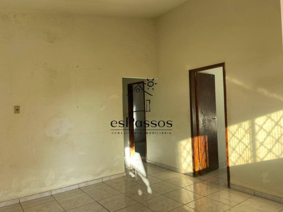 Imagem Casa com 4 Quartos à Venda, 405 m² em Fluminense - Florestal