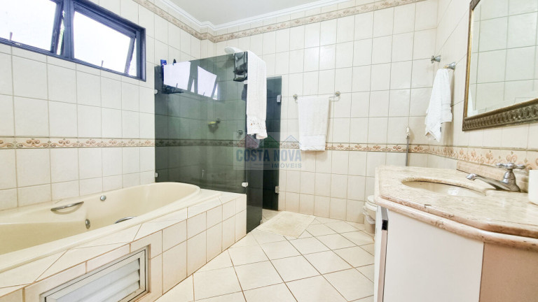 Imagem Casa com 5 Quartos à Venda, 480 m² em Residencial Aldeia Do Vale - Goiânia Imagem Casa com 5 Quartos à Venda, 480 m² em Residencial Aldeia Do Vale - Goiânia