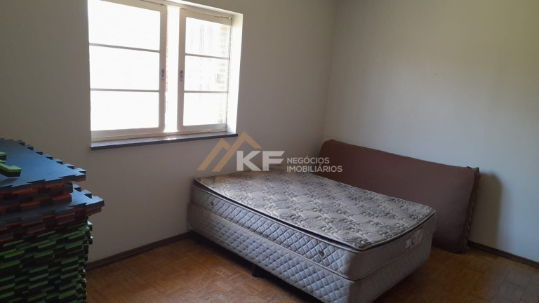 Imagem Casa com 3 Quartos à Venda, 275 m² em Campos Elíseos - Ribeirão Preto Imagem Casa com 3 Quartos à Venda, 275 m² em Campos Elíseos - Ribeirão Preto