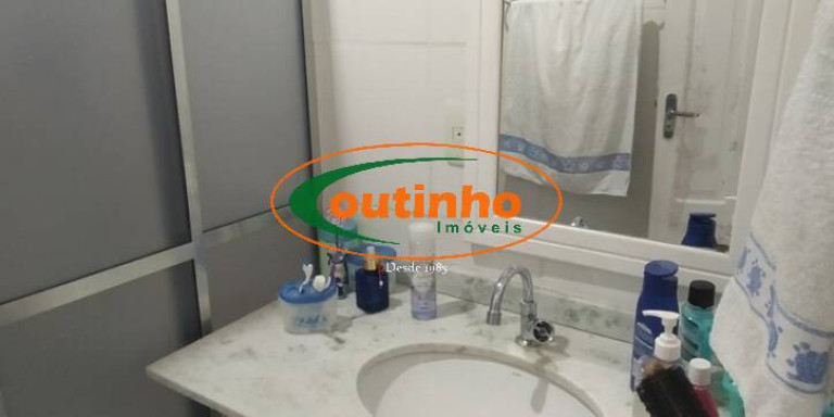 Imagem Apartamento com 3 Quartos à Venda, 78 m² em Tijuca - Rio De Janeiro Imagem Apartamento com 3 Quartos à Venda, 78 m² em Tijuca - Rio De Janeiro