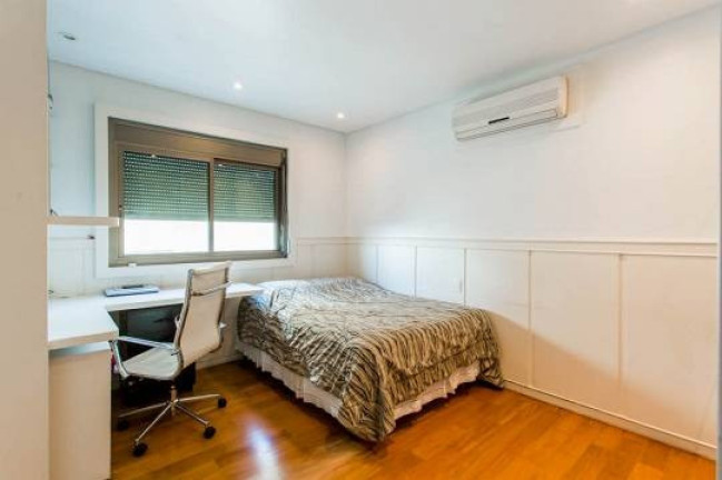 Imagem Imóvel com 4 Quartos à Venda, 285 m² em Campo Belo - São Paulo Imagem Imóvel com 4 Quartos à Venda, 285 m² em Campo Belo - São Paulo