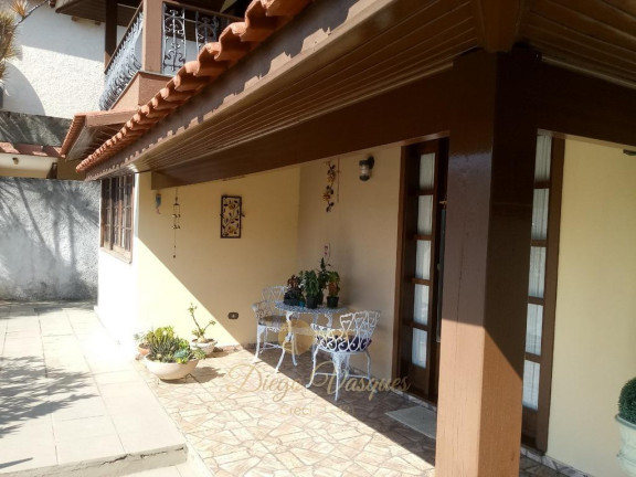 Imagem Casa com 4 Quartos à Venda, 287 m² em Agriões - Teresópolis