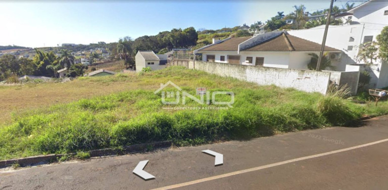 Terreno à Venda, 450 m² em Pinheiros - Pato Branco