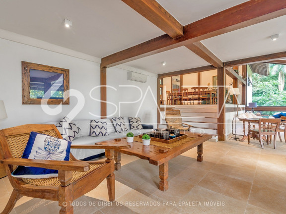 Imagem Casa com 7 Quartos à Venda, em Praia De Iporanga - Guarujá Imagem Casa com 7 Quartos à Venda, em Praia De Iporanga - Guarujá