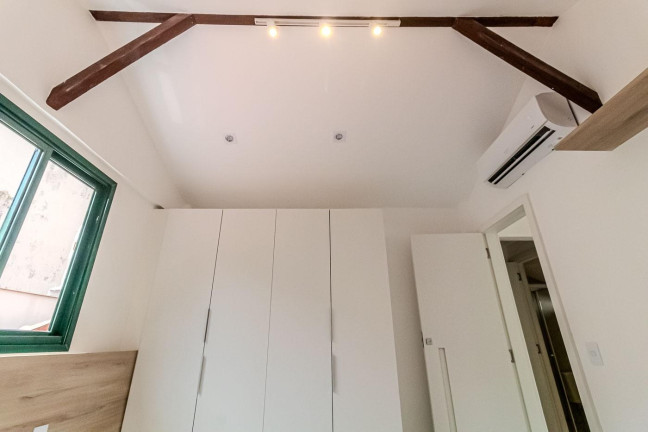 Imagem Apartamento com 1 Quarto à Venda, 44 m² em Copacabana - Rio De Janeiro