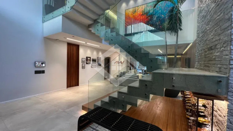 Foto do imóvel Casa com 5 Quartos à Venda, 660 m² em Barra Da Tijuca - Rio De Janeiro