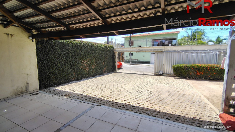 Imagem Casa com 5 Quartos à Venda, 254 m² em Sapiranga - Fortaleza Imagem Casa com 5 Quartos à Venda, 254 m² em Sapiranga - Fortaleza