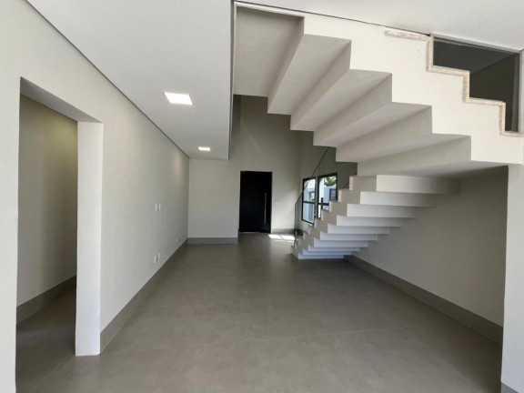 Imagem Casa com 3 Quartos à Venda, 317 m² em Condomínio Belvedere Ii - Cuiabá Imagem Casa com 3 Quartos à Venda, 317 m² em Condomínio Belvedere Ii - Cuiabá