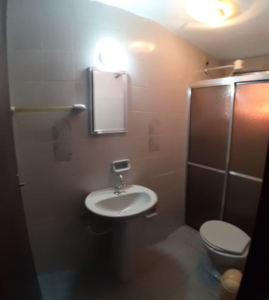 Imagem Sobrado com 2 Quartos à Venda, 220 m² em Jardim Marek - Santo André
