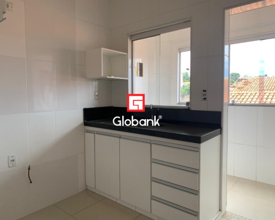 Imagem Imóvel com 3 Quartos à Venda, 1 m² em Santa Rita I - Montes Claros