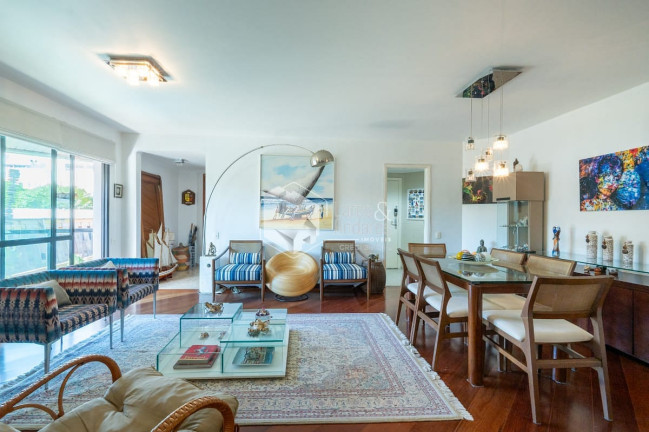 Apartamento com 2 Quartos à Venda, 137 m² em Campo Belo - São Paulo