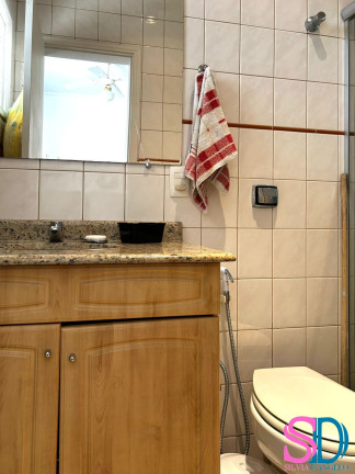 Imagem Casa com 5 Quartos à Venda, 140 m² em Centro - Ubatuba Imagem Casa com 5 Quartos à Venda, 140 m² em Centro - Ubatuba