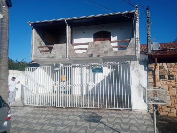 Sobrado com 4 Quartos à Venda, 255 m² em Chácara Do Visconde - Taubaté