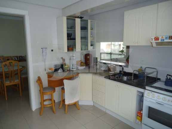 Imagem Apartamento com 3 Quartos à Venda, 193 m² em Jardim Itu - Porto Alegre Imagem Apartamento com 3 Quartos à Venda, 193 m² em Jardim Itu - Porto Alegre