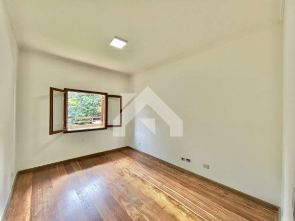 Imagem Casa de Condomínio com 5 Quartos à Venda, 360 m² em São Fernando Residência - Barueri Imagem Casa de Condomínio com 5 Quartos à Venda, 360 m² em São Fernando Residência - Barueri