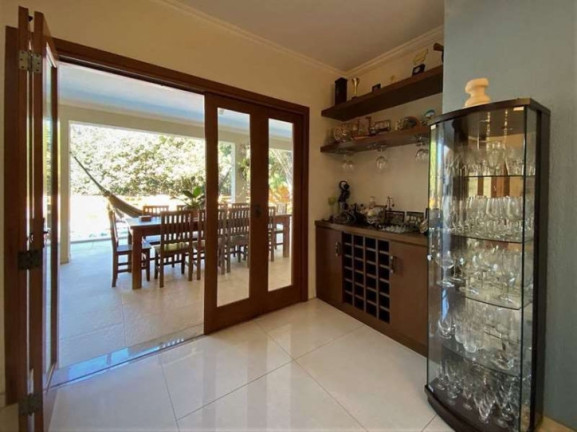 Imagem Casa com 4 Quartos à Venda, 526 m² em Chácara Vale Do Rio Cotia - Carapicuíba Imagem Casa com 4 Quartos à Venda, 526 m² em Chácara Vale Do Rio Cotia - Carapicuíba