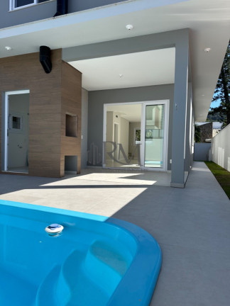 Imagem Sobrado com 3 Quartos à Venda, 176 m² em Lagoa Da Conceição - Florianópolis