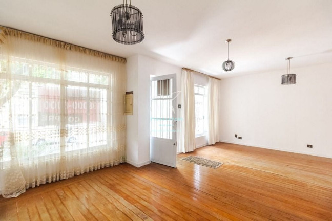 Imagem Casa com 3 Quartos à Venda, 180 m² em Vila Mariana - São Paulo Imagem Casa com 3 Quartos à Venda, 180 m² em Vila Mariana - São Paulo