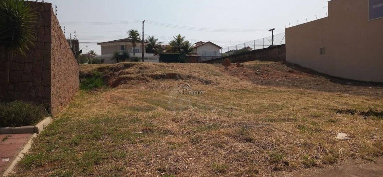 Terreno à Venda, 421 m² em Jardim Esplanada - Indaiatuba