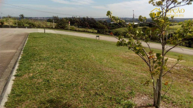 Terreno à Venda, 1.053 m² em Condomínio Fazenda Kurumin - Itu