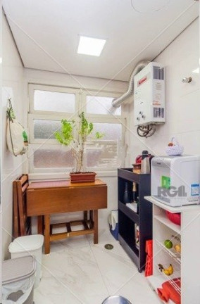 Imagem Apartamento com 3 Quartos à Venda, 221 m² em Teresópolis - Porto Alegre Imagem Apartamento com 3 Quartos à Venda, 221 m² em Teresópolis - Porto Alegre