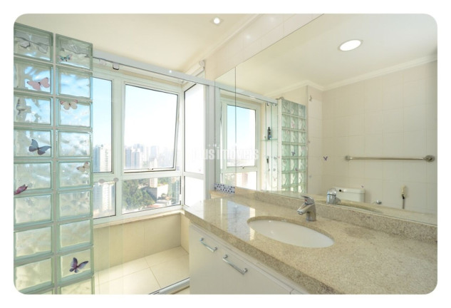 Imagem Apartamento com 3 Quartos à Venda, 173 m² em Panamby - São Paulo Imagem Apartamento com 3 Quartos à Venda, 173 m² em Panamby - São Paulo