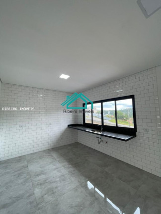 Imagem Casa com 3 Quartos à Venda, 144 m² em Portais (polvilho) - Cajamar Imagem Casa com 3 Quartos à Venda, 144 m² em Portais (polvilho) - Cajamar