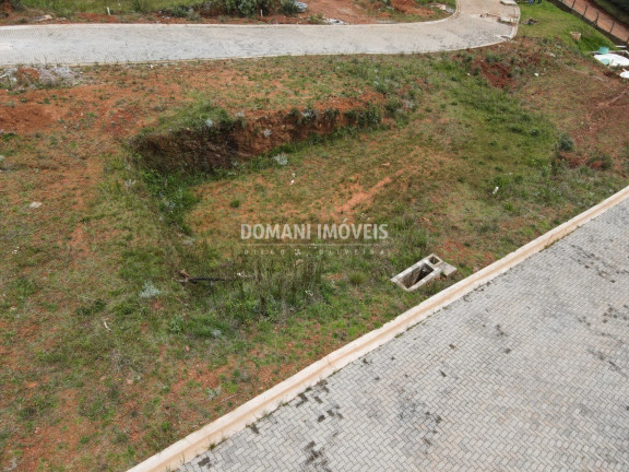 Imagem Terreno à Venda, 1.270 m² em Região Do Alto Do Capivari - Campos Do Jordão Imagem Terreno à Venda, 1.270 m² em Região Do Alto Do Capivari - Campos Do Jordão