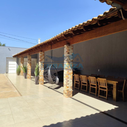 Imagem Casa à Venda, 157 m² em Moimas - Birigui Imagem Casa à Venda, 157 m² em Moimas - Birigui