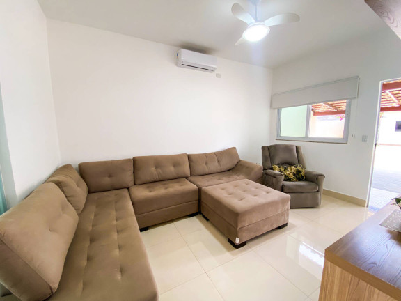 Imagem Casa com 2 Quartos à Venda, 180 m² em Setor Lagoa Quente - Caldas Novas Imagem Casa com 2 Quartos à Venda, 180 m² em Setor Lagoa Quente - Caldas Novas