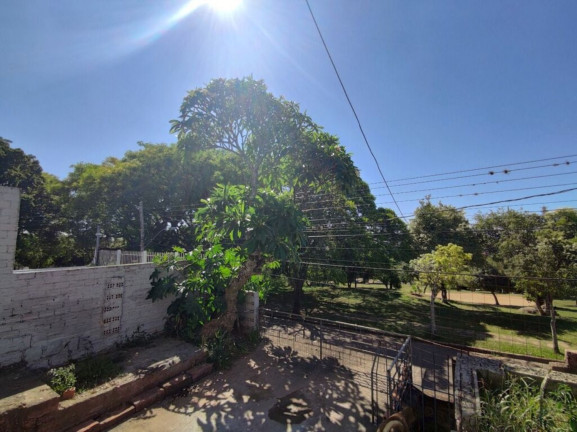 Imagem Imóvel com 3 Quartos à Venda, em Santa Tereza - Porto Alegre Imagem Imóvel com 3 Quartos à Venda, em Santa Tereza - Porto Alegre