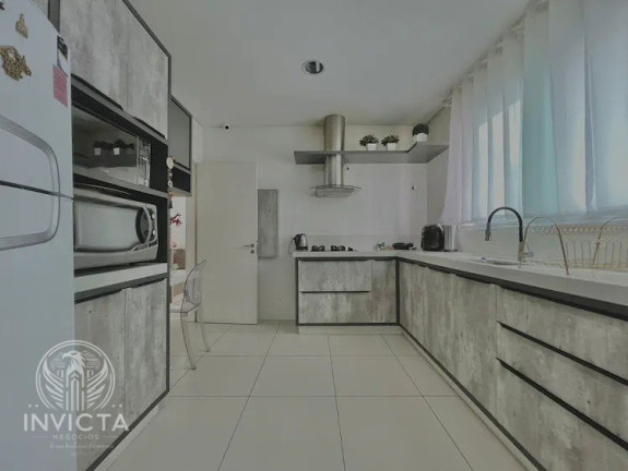 Imagem Apartamento com 3 Quartos à Venda, 158 m² em Centro - Balneário Camboriú Imagem Apartamento com 3 Quartos à Venda, 158 m² em Centro - Balneário Camboriú