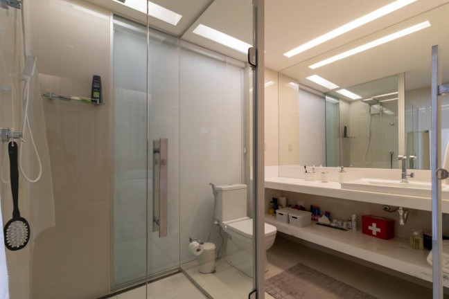 Imagem Apartamento com 2 Quartos à Venda, 164 m² em Lourdes - Belo Horizonte Imagem Apartamento com 2 Quartos à Venda, 164 m² em Lourdes - Belo Horizonte