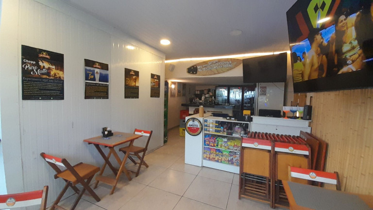 Imóvel Comercial à Venda, 100 m² em José Menino - Santos