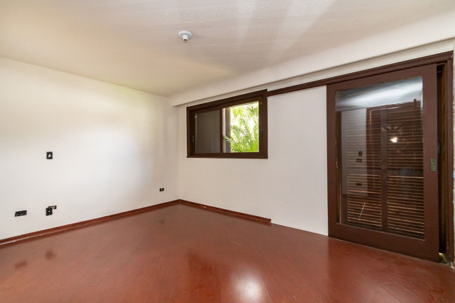 Imagem Casa com 5 Quartos à Venda, 1.200 m² em São Lourenço - Curitiba