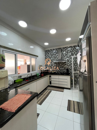 Imagem Casa com 3 Quartos à Venda, 430 m² em Loteamento Villa Branca - Jacareí Imagem Casa com 3 Quartos à Venda, 430 m² em Loteamento Villa Branca - Jacareí